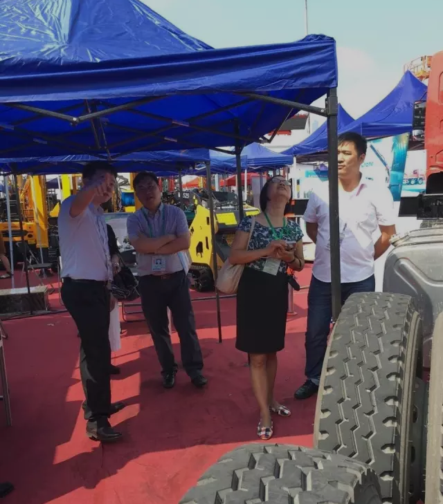 1476693392107149.png blob.png