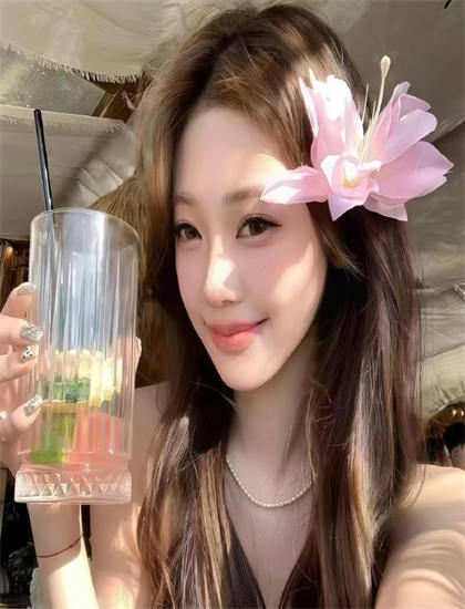 《为冲KPI销售对我使美人计》人性探讨：人性本质与道德困境思考，推荐